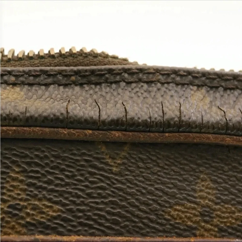 Authentic Vintage LOUIS VUITTON Monogram Marly Dragonne GM Clutch Bag M51825 LV